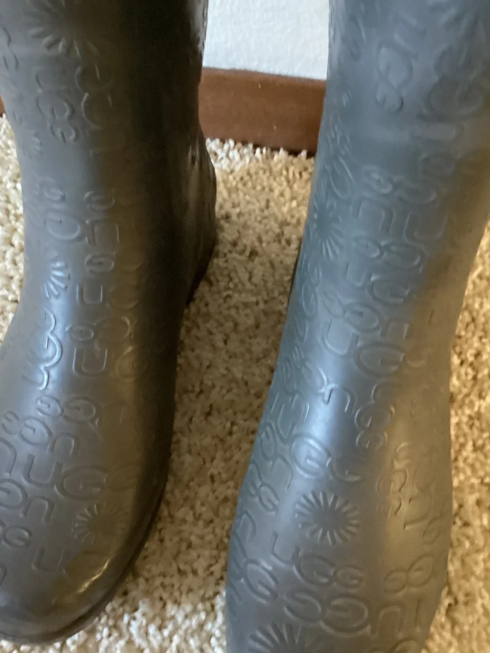UGG Embossed Over-the-Knee Rain Boots - Gray size 6